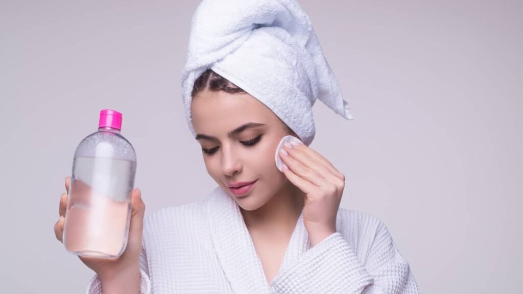 eau micellaire demaquillage